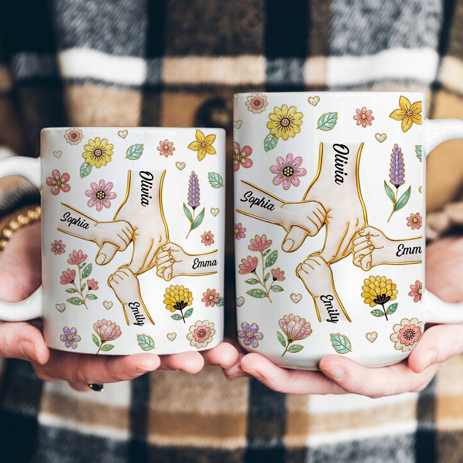 Mom Hands Holding Mother's Day Gift For Mom, Wife, Grandma - Personalized Mug