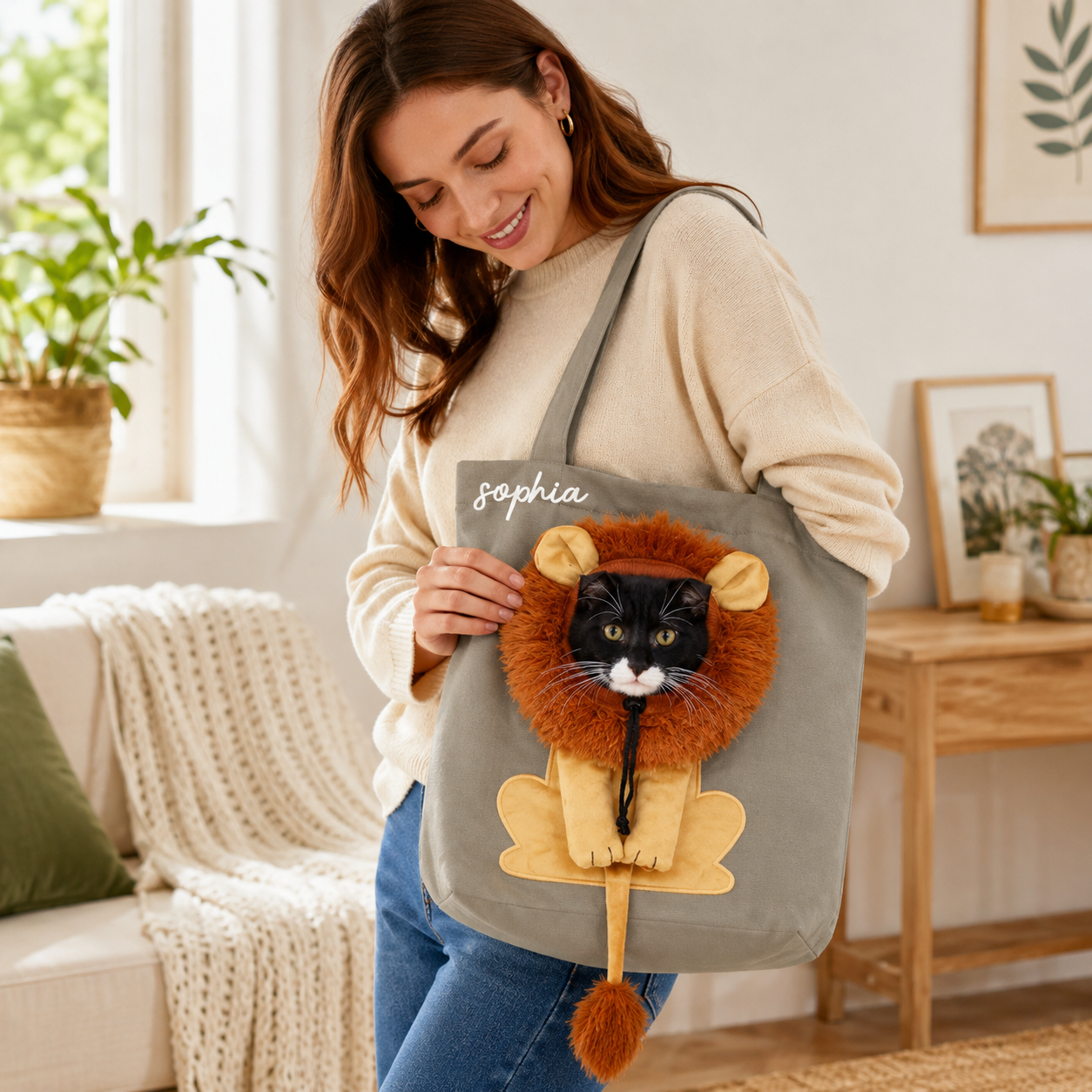 Personalized Lion Pet Carrier Tote – Custom Name Soft Travel Bag for Small Dogs & Cats, Gift for Pet Owners & Animal Lovers